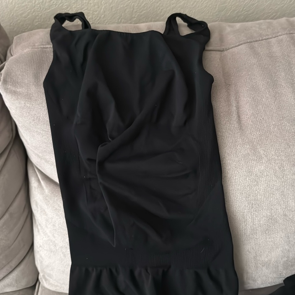 Blanqi maternity tank